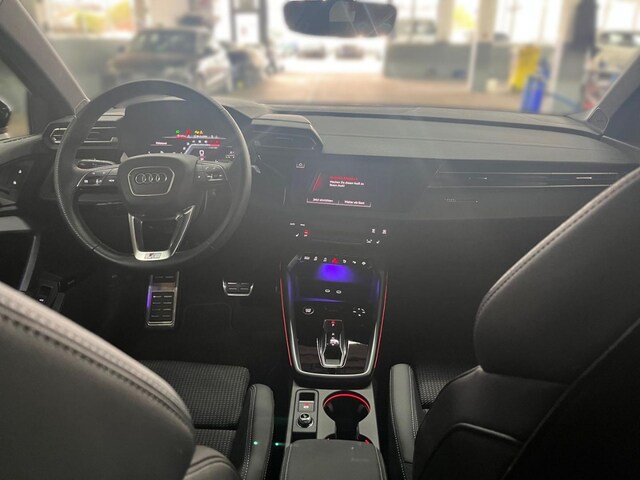 Audi A3 35 TFSI S-Line S-Tronic Sportback