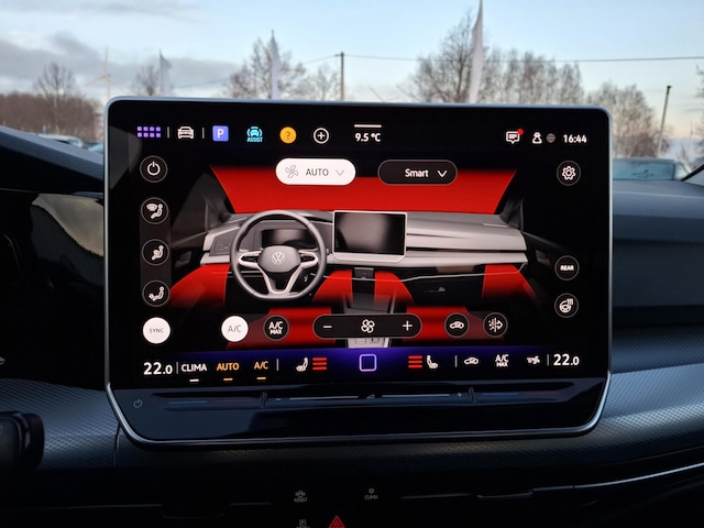 Volkswagen Golf 1.5 TSI Variant