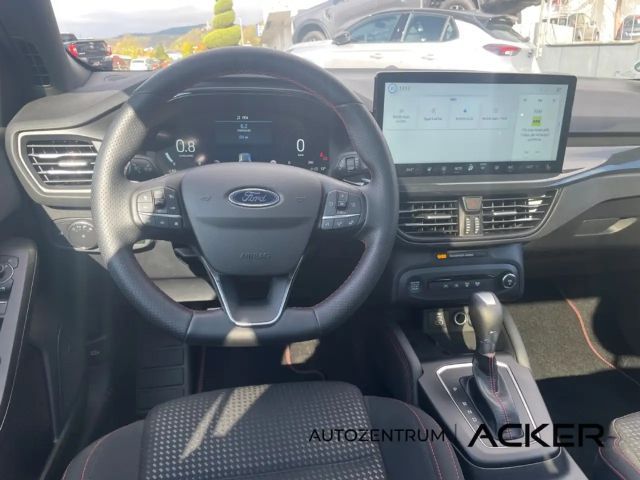 Ford Focus ST Line Wagon