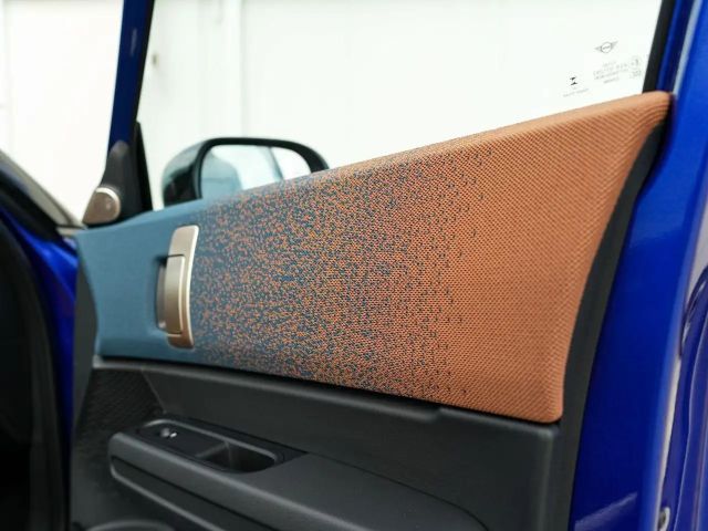 MINI Cooper Countryman Countryman C Favoured-T Paket XL AHK PanoDach