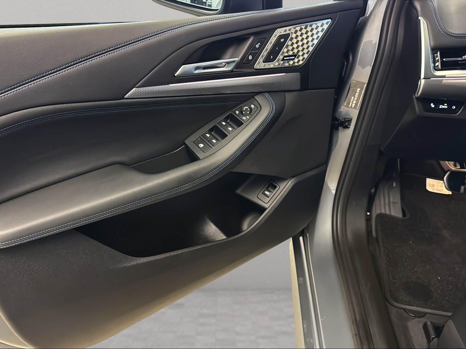 BMW 220 220i Active Tourer