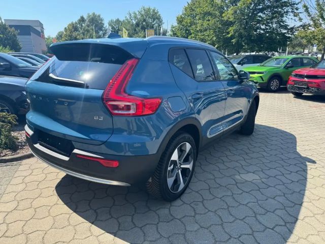 Volvo XC40 Core