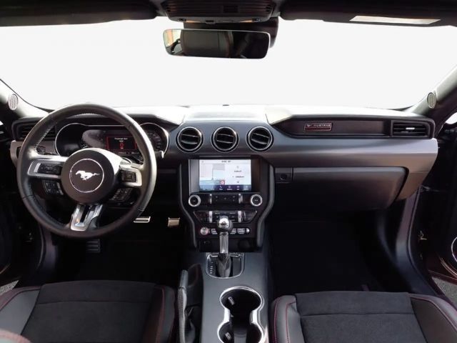 Ford Mustang Convertible GT 5.0 V8