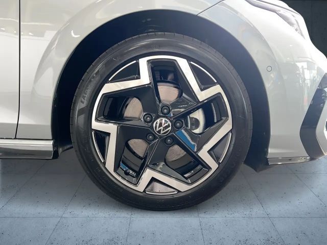 Volkswagen Golf 1.5 eTSI DSG Style