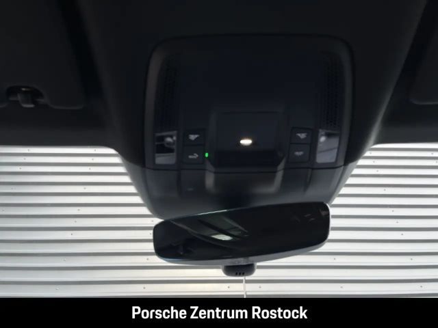 Porsche Taycan Surround-View LED-Matrix InnoDrive BOSE