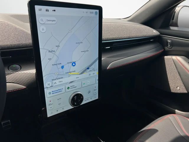 Ford Mustang Mach-E 75 kWh AWD