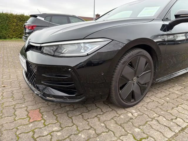 Volkswagen Passat 2.0 TDI R-Line Variant