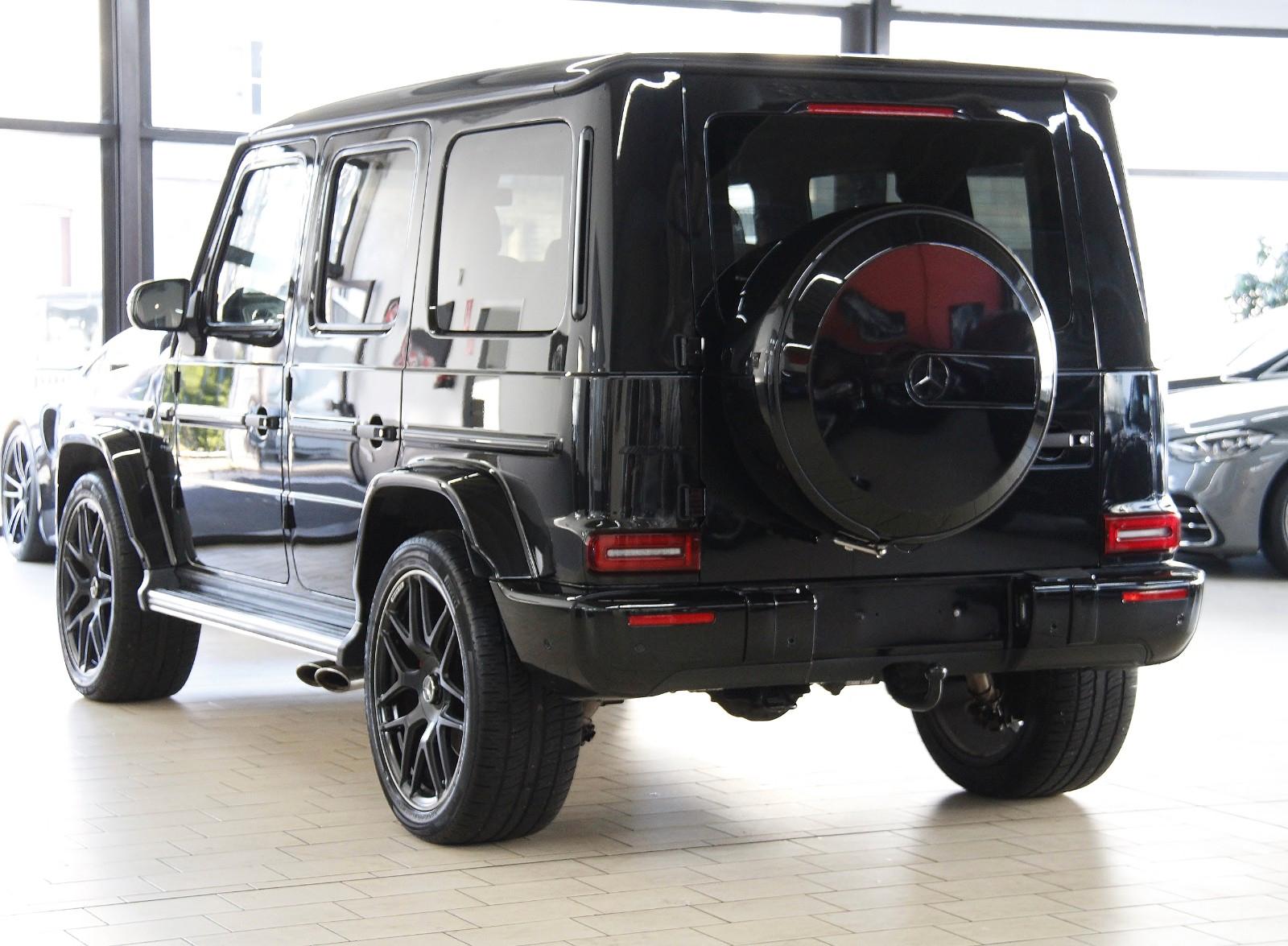 Mercedes-Benz AMG G G63 AMG VOLL *CARBON*LEDER-ROT*TV-FOND*STANDHZG*