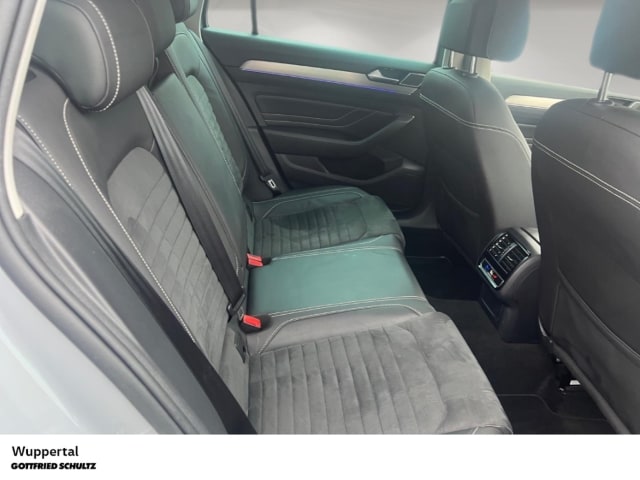 Volkswagen Passat DSG GTE Variant