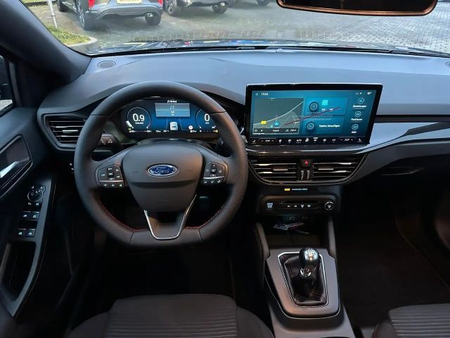 Ford Focus Limited ST Line