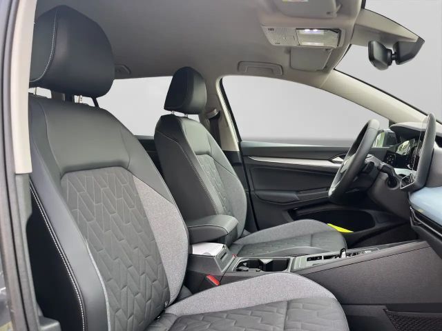 Volkswagen Golf 2.0 TDI DSG Variant