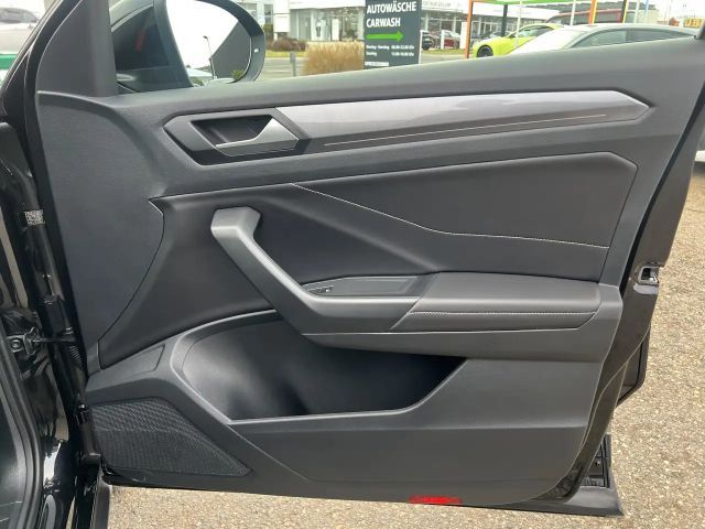 Volkswagen T-Roc 2.0 TD Allrad LED Navi Pano USB Parkassistent