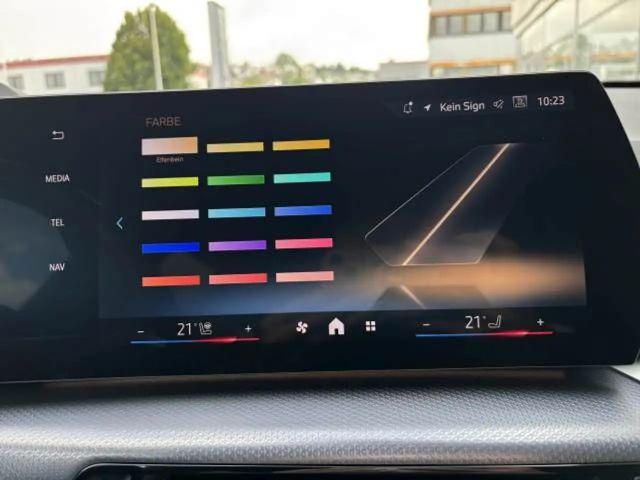 BMW X1 xDrive30 M Sportp. Pano° 360°-AHK°el.Sports.