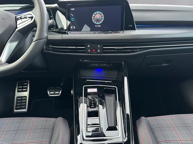 Volkswagen Golf DSG GTI