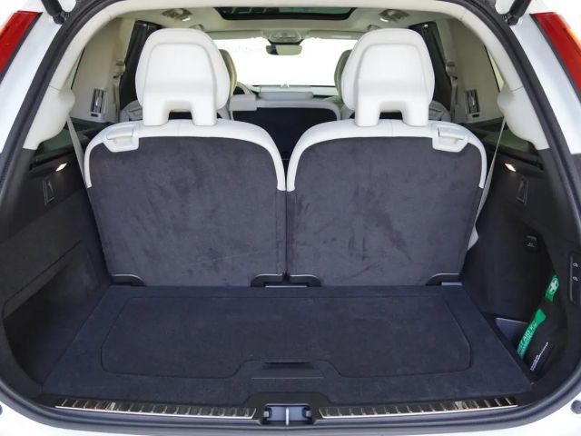 Volvo XC90 AWD Dark T8 Ultra