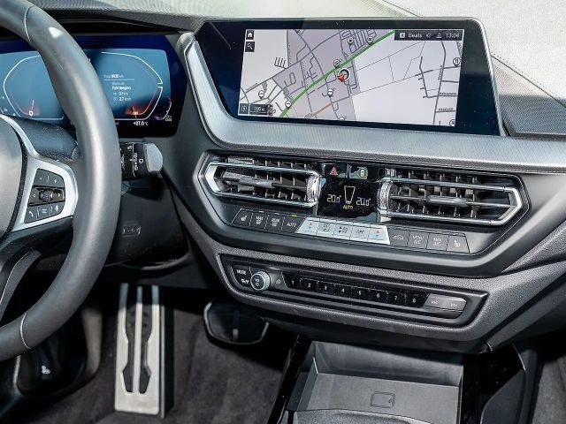 BMW 135 Sedan xDrive