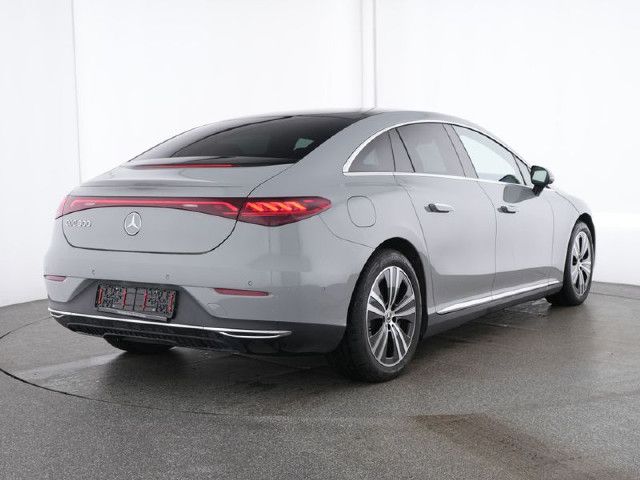 Mercedes-Benz EQE 300 Sedan