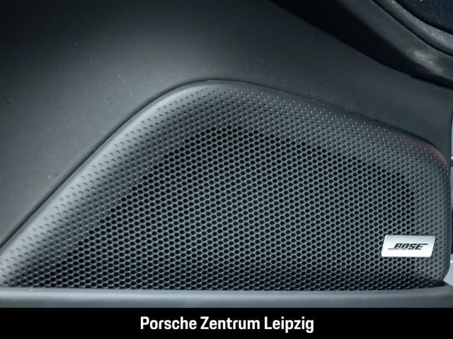 Porsche Panamera 4 E-Hybrid