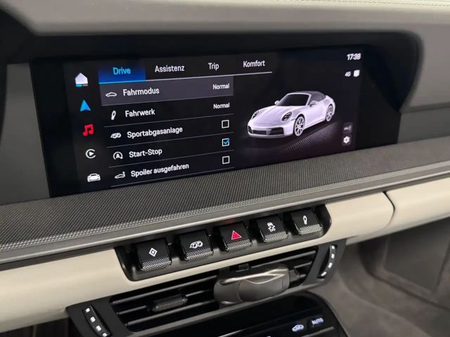 Porsche 992 Cabrio Carrera