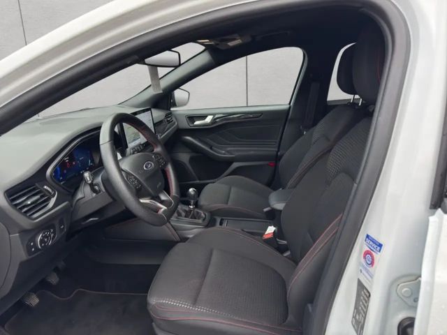 Ford Focus EcoBoost ST Line Wagon