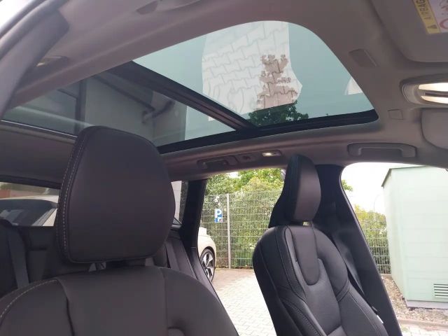 Volvo XC60 AWD Dark Recharge Ultra