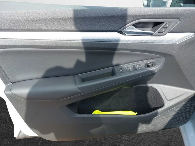 Volkswagen Golf 1.5 eTSI DSG