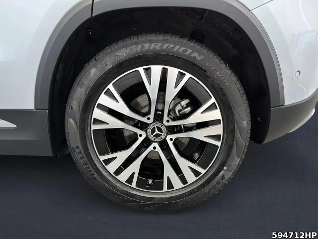 Mercedes-Benz GLA 200 GLA 200 d Progressive