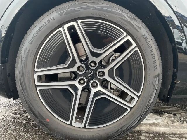 Ford Capri Extended range Premium