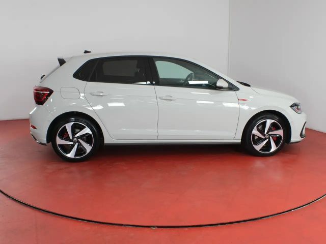 Volkswagen Polo 2.0 TSI DSG GTI