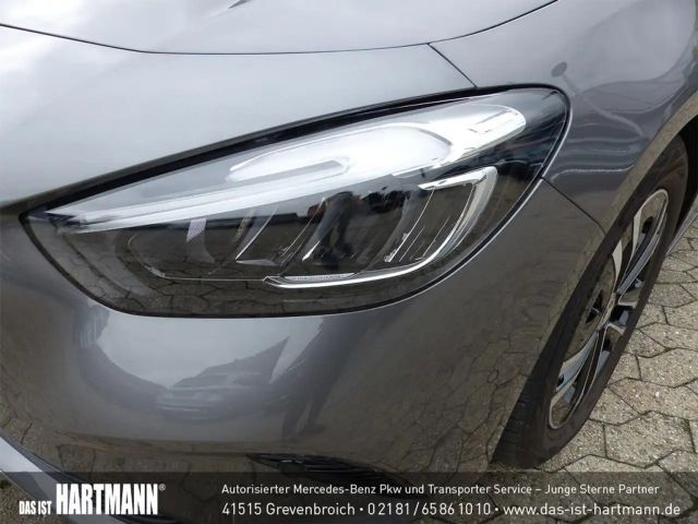 Mercedes-Benz B 180 Progressive Sedan