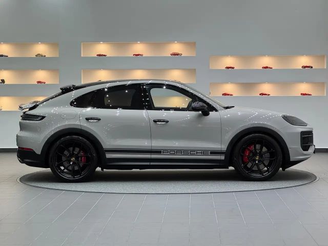 Porsche Cayenne Coupé E-Hybrid S
