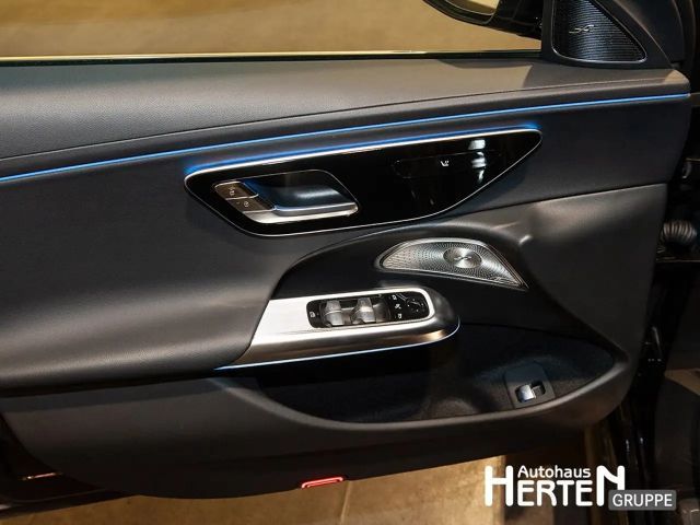 Mercedes-Benz E 300 E 300 de Sedan