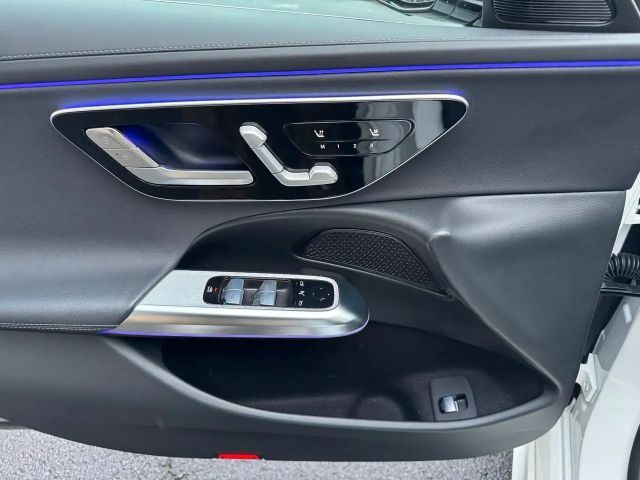 Mercedes-Benz E 450 4MATIC AVANTGARDE Sedan