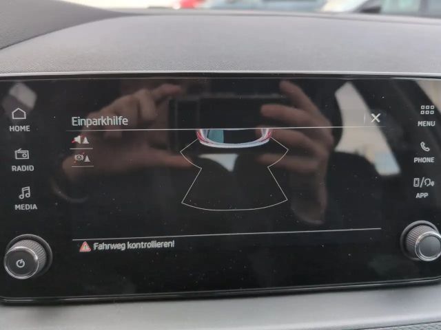 Skoda Kamiq Essence TSI