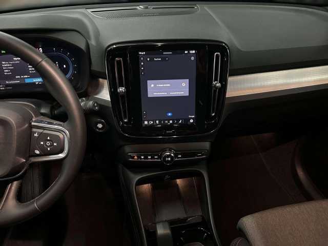 Volvo XC40 Dark Plus