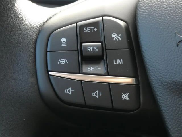 Ford Focus Titanium Wagon