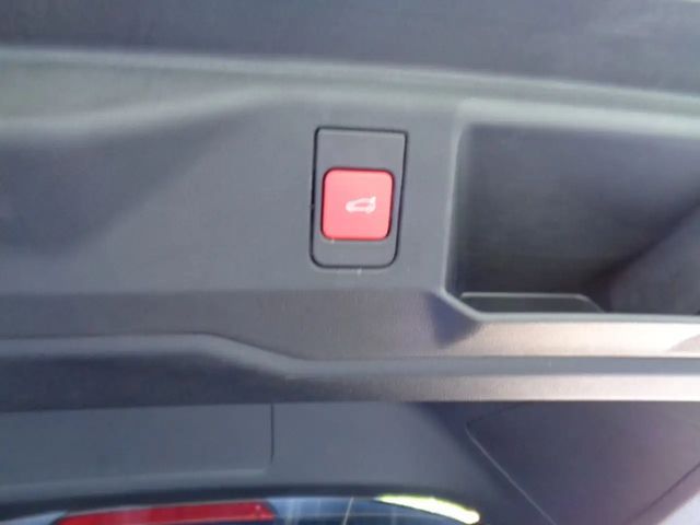 Peugeot 5008 GT-Line Hybrid