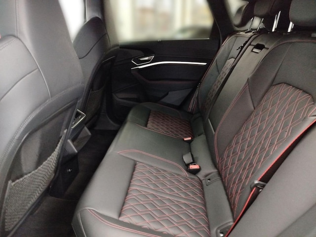 Audi Q8 e-tron 55 Quattro S-Line