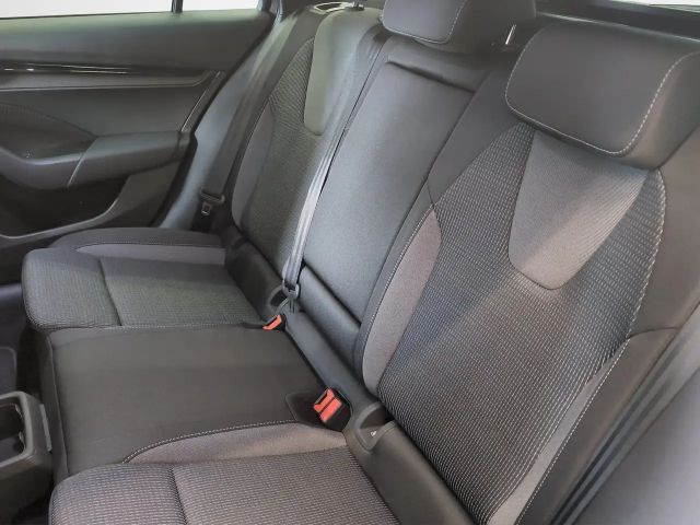 Skoda Octavia Selection