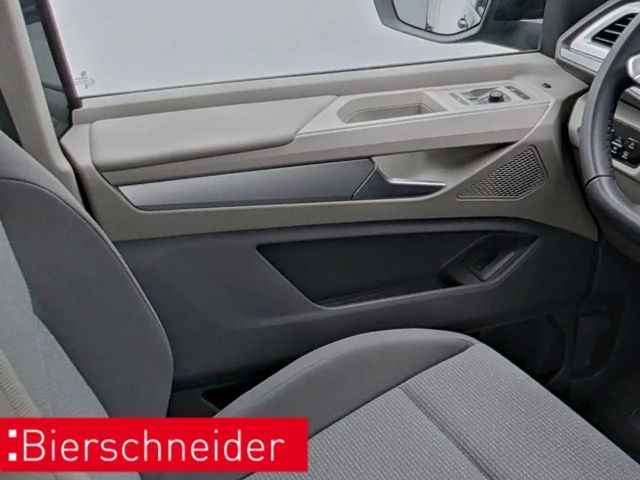 Volkswagen Multivan 2.0 TDI DSG IQ.Drive T7