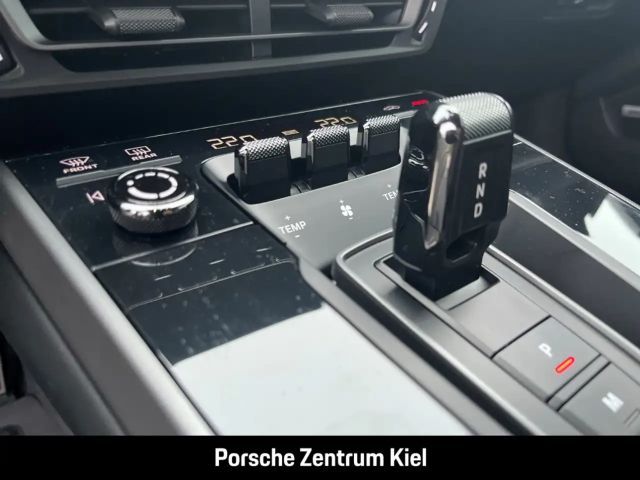 Porsche 992 Carrera Coupé