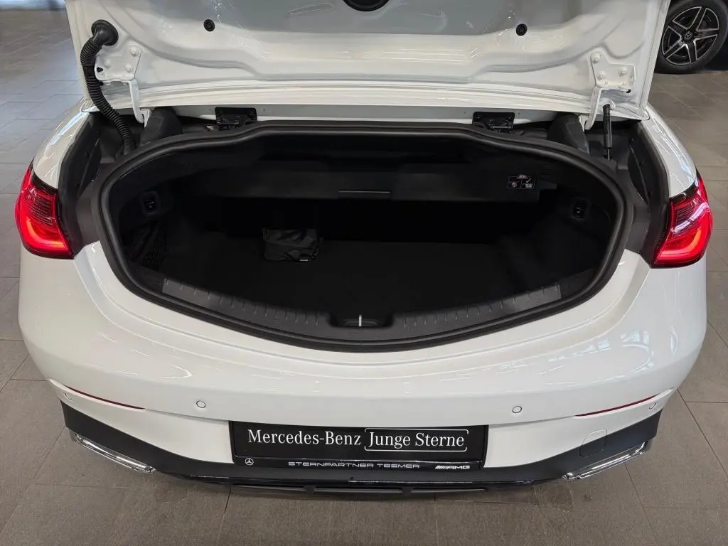 Mercedes-Benz CLE 450 4MATIC AMG Line