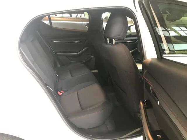 Mazda 3 2.5L Homura SkyActiv e-Skyactiv