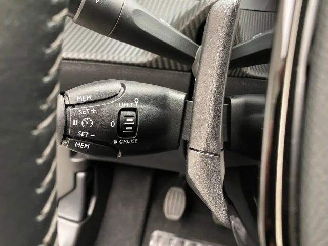 Peugeot 2008 Active Pack