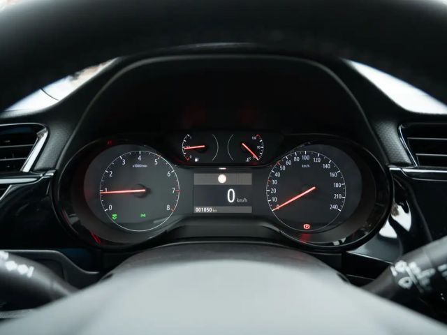 Opel Corsa F 1.2 75 PS