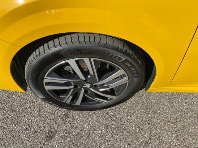 Peugeot 208 Allure Pack