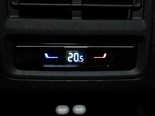 Volkswagen Golf 1.5 TSI Variant