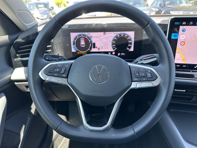 Volkswagen Passat 1.5 eTSI DSG IQ.Drive