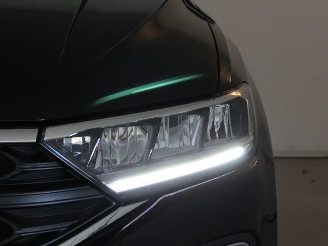 Volkswagen T-Roc Friends TSI