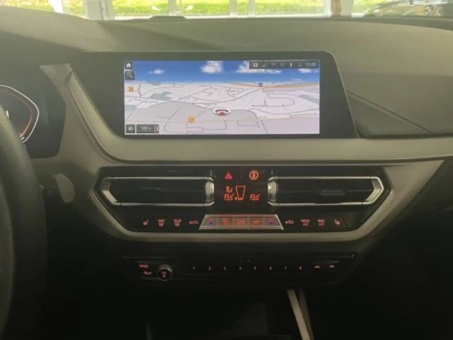 BMW 118 118i Advantage pakket Sedan